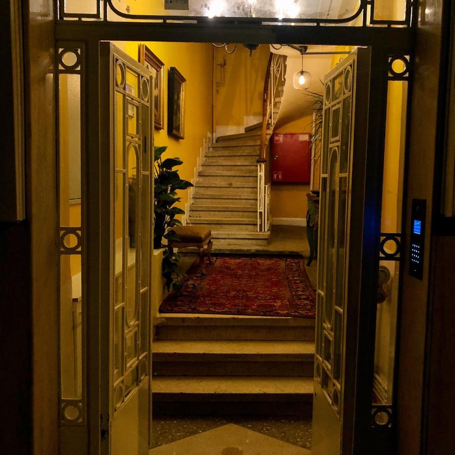 Mehmet Bey Suites Istanbul Exterior photo